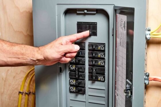 Circuit Breaker