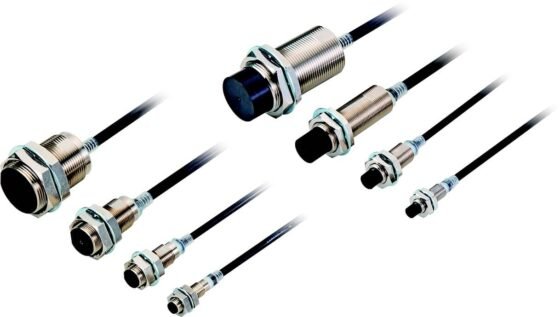 Omron E2E-X7D1-N Proximity Switch _X000D_ . — OMRON