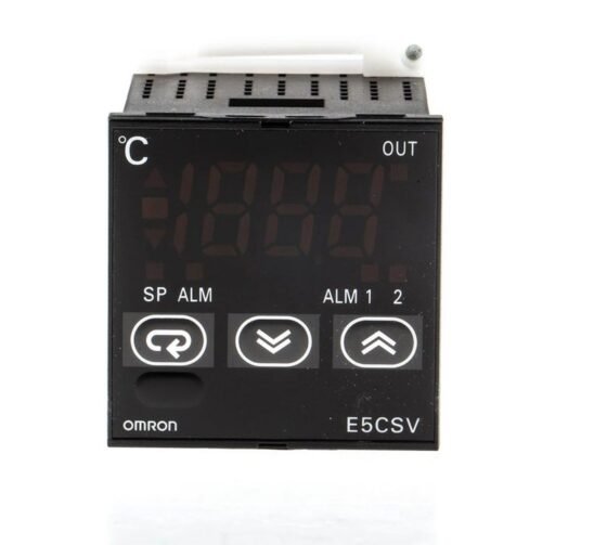 Omron E5CS-VR1T-500 Temp Controller, P3G-08 — OMRON
