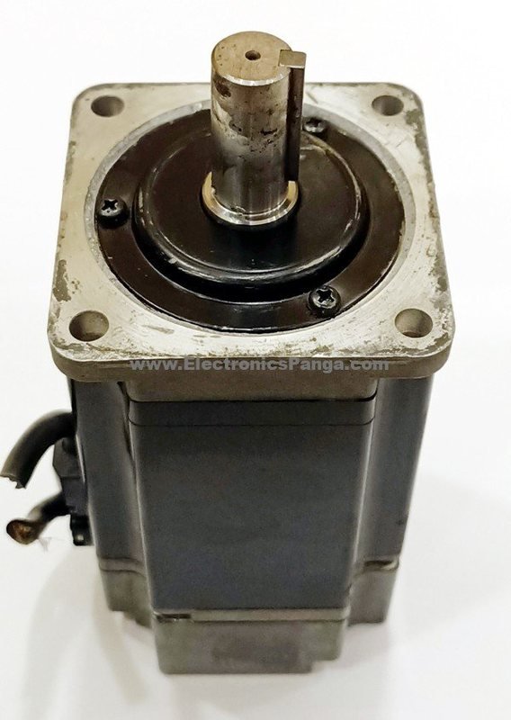 Omron R7M-A75030-S1-D Servo Motor Wrapping Machine — OMRON