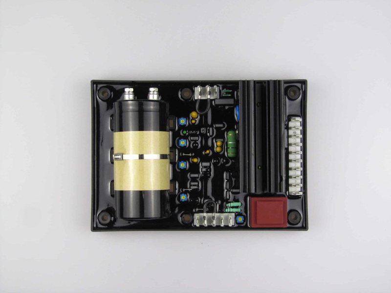 R448AVR Cmpbtl Leroysomar