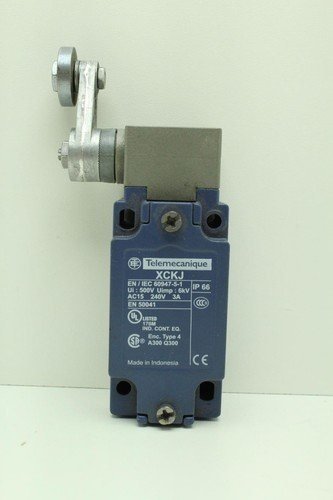 Schneider Electric XCKJ-EN/IEC60947-5-1 — SCHNEIDER