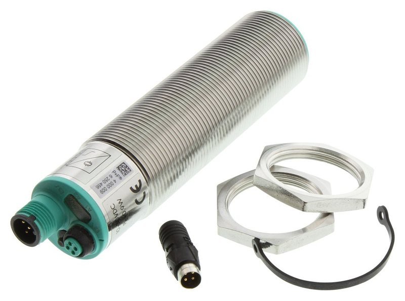 UC2000-30GM-IUR2-V15 Ultrasonic Sensor